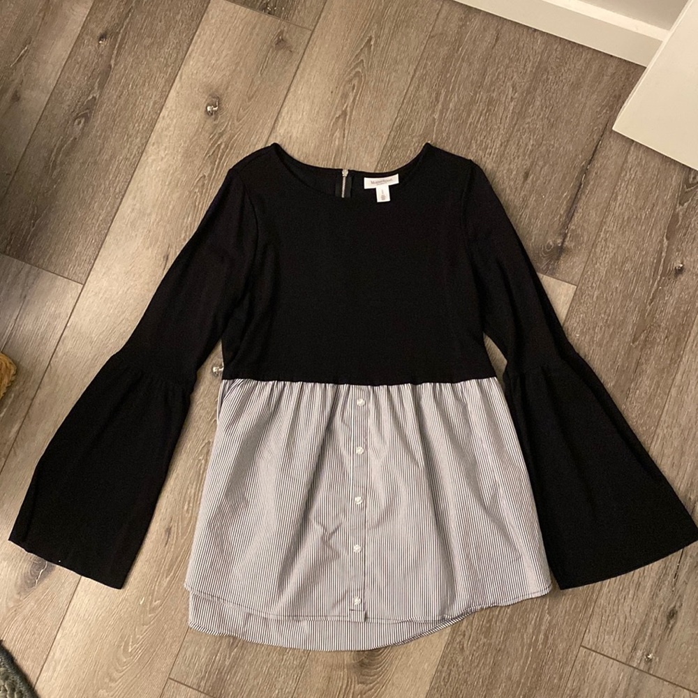 Motherhood Maternity Blouse. Size Large. Black top. NWOT